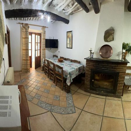 Apartamentos Y Casas Rurales Las Terrazas De La Alpujarra Bubión المظهر الخارجي الصورة
