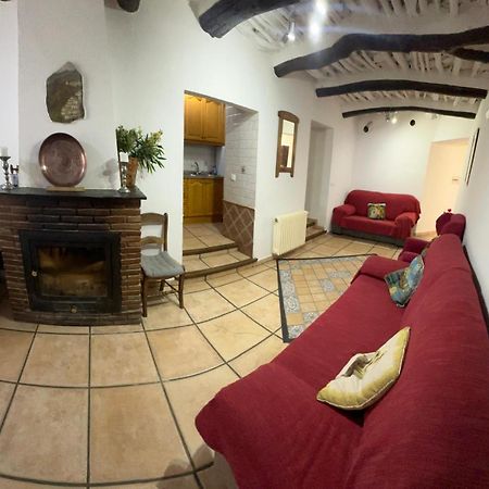 Apartamentos Y Casas Rurales Las Terrazas De La Alpujarra Bubión المظهر الخارجي الصورة